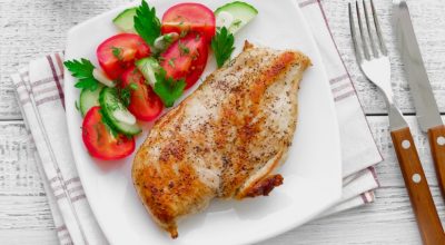 11 receitas de filé de frango no forno para uma refeição sem defeitos