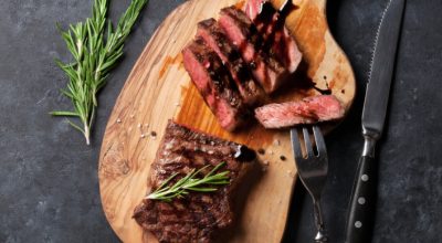 8 receitas de flat iron para quem é apreciador de um bom churrasco