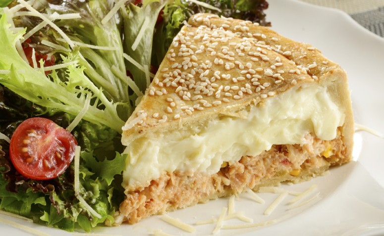 12 receitas de frango com Catupiry que vão deixar todo mundo babando