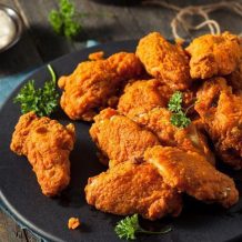 31 receitas de frango frito para preparar com seus amigos e familiares