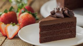 10 receitas de mousse de chocolate para bolo extremamente cremosas