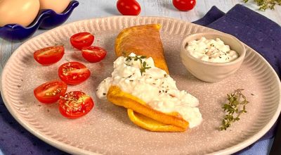 Omelete suflê com queijo cottage