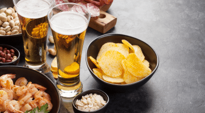 67 receitas de petiscos para acompanhar cerveja e aproveitar o fim do dia