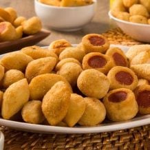 63 receitas de salgados para festas para fazer em casa
