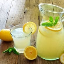 15 receitas de suco de limão para esquecer de vez o refrigerante