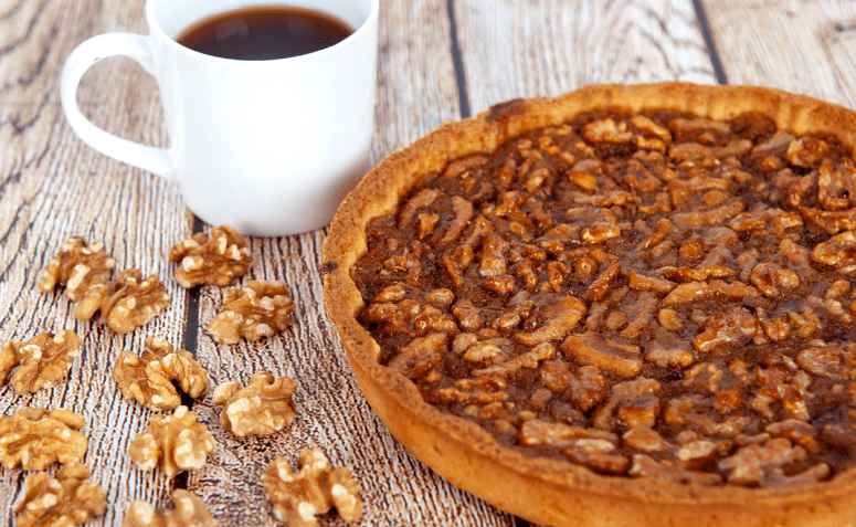 Walnut pie