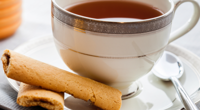 12 receitas que combinam com chá e deixam qualquer momento mais aconchegante