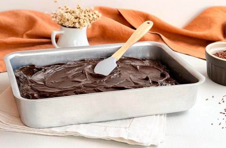 Recheio para bolo de chocolate simples