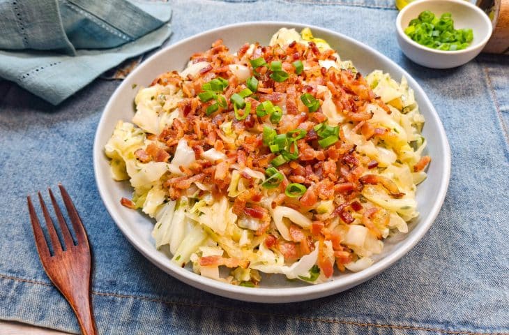 Repolho refogado com bacon