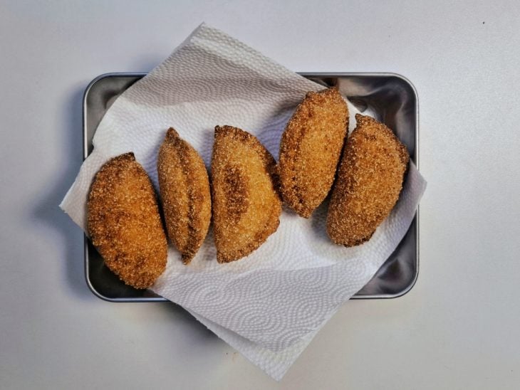 Risoles fritos.