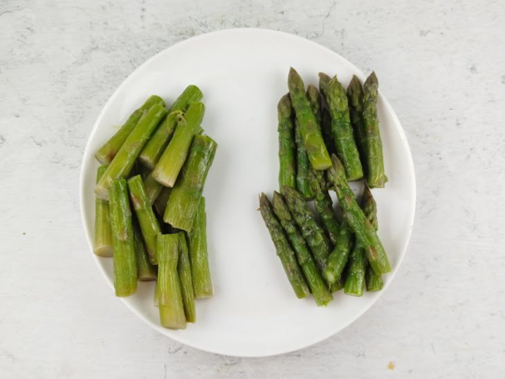Aspargos cortados.