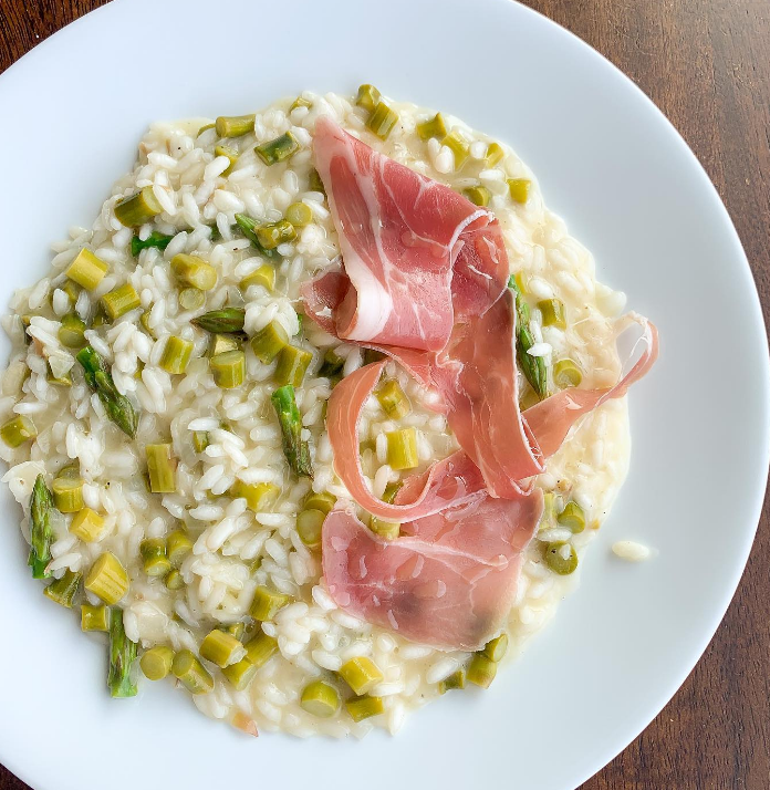 Risoto de aspargos com parma