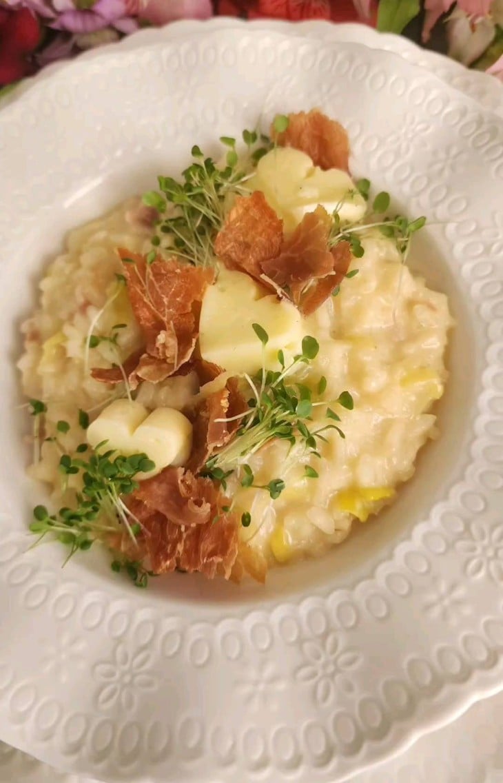 Risoto de bacalhau com amêndoas