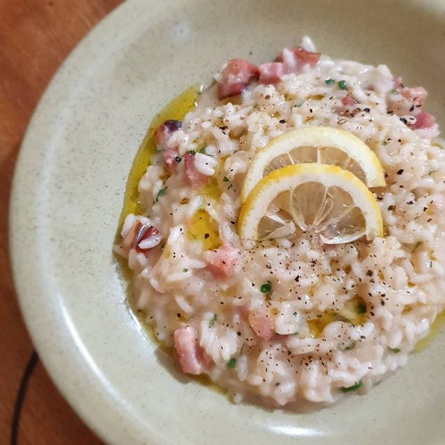 Risoto de bacon com limão