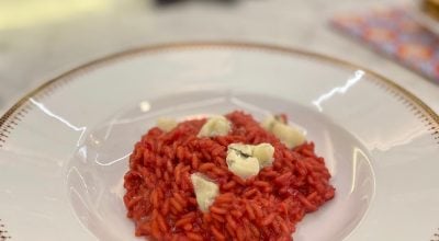 Risoto de beterraba com queijo gorgonzola