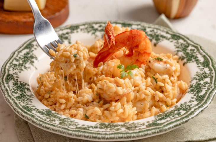 Risoto de camarão cremoso