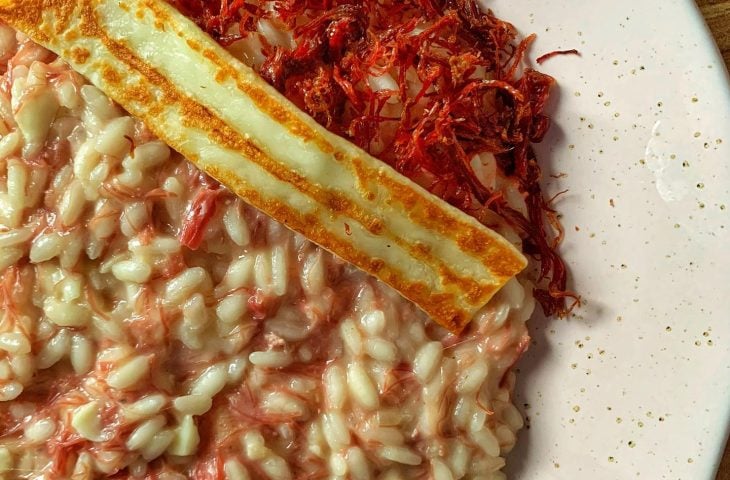 Risoto de carne-seca e queijo coalho