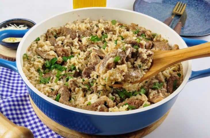 Risoto de carne simples