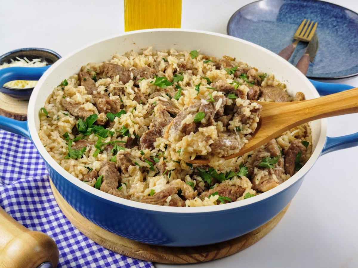 Risoto de carne simples