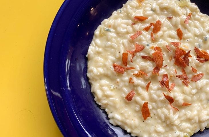 Risoto de gorgonzola com crisps de presunto Parma