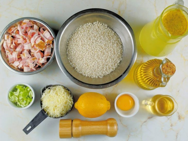 ingredientes para preparo de risoto de limão siciliano com bacon.