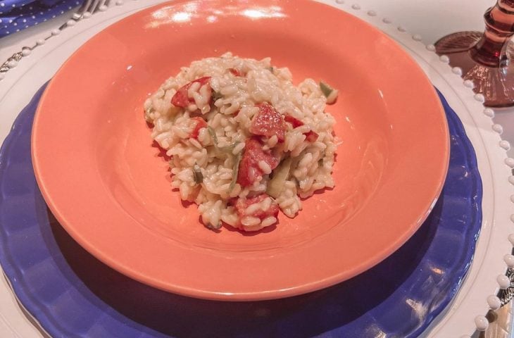 Risoto de linguiça blumenau e gorgonzola