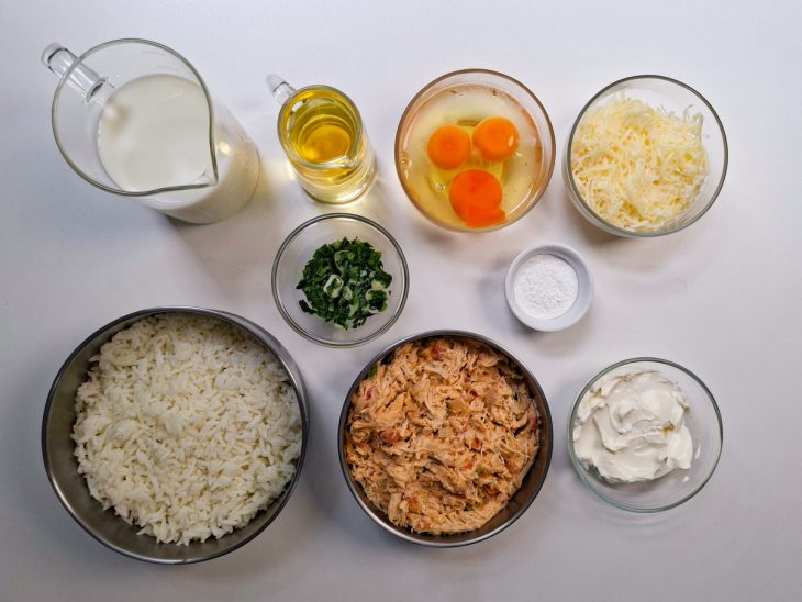 Ingredientes reunidos para o preparo da receita.