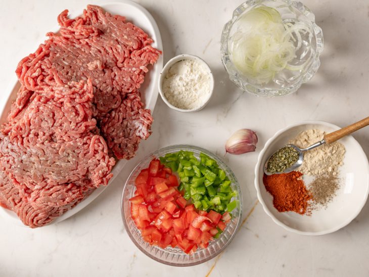 Ingredientes do rocambole.