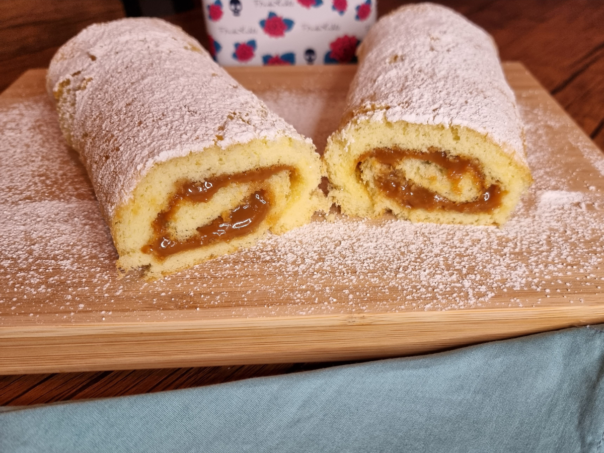 Rocambole de doce de leite