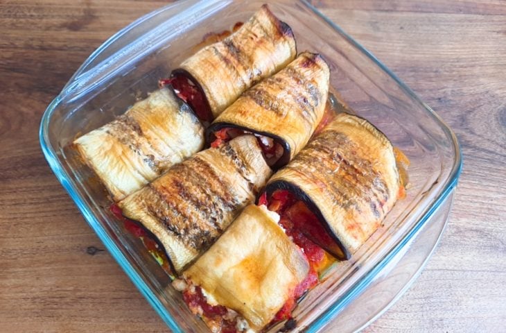 Rolinhos de berinjela low carb