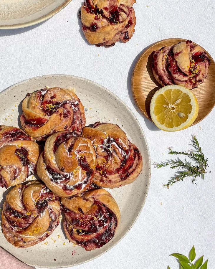 Rosca de frutas vermelhas