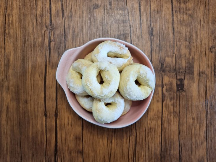 rosquinhas de pinga prontas para servir