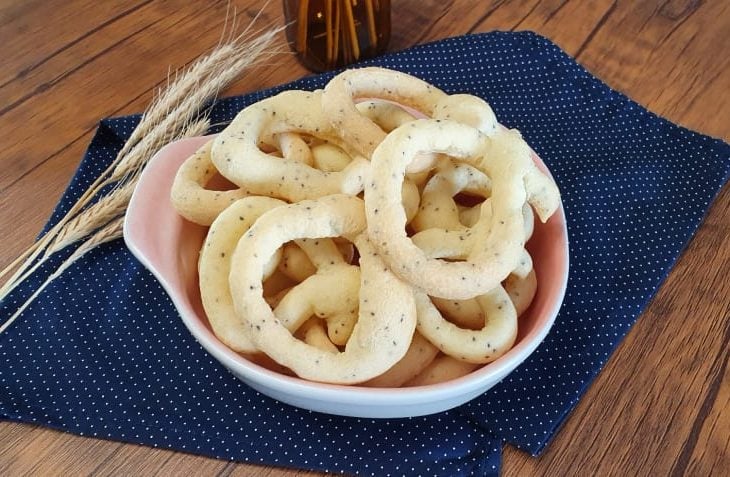 Rosquinhas de polvilho com chia