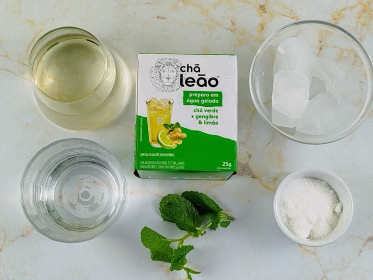 Ingredientes para a receita reunidos.