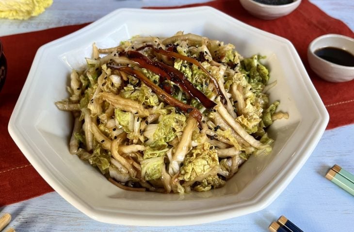 Salada agridoce de acelga