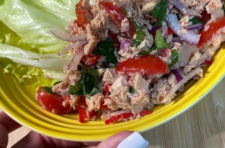 Salada com atum