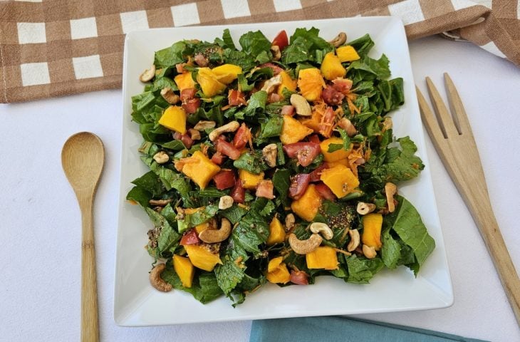Salada com folha de mostarda