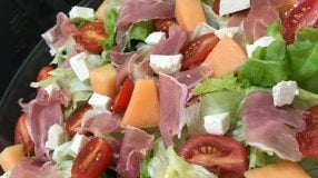 Salada com parma