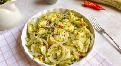 Salada de abobrinha crua