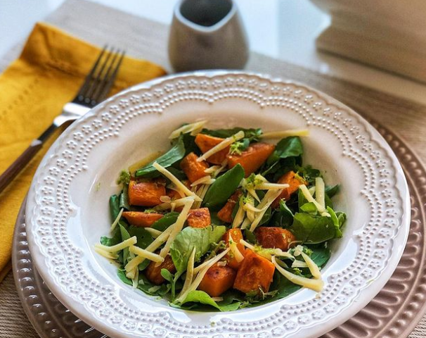 Salada de agrião e abóbora assada