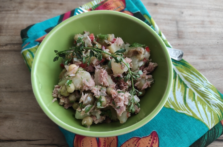 Salada de batata com atum