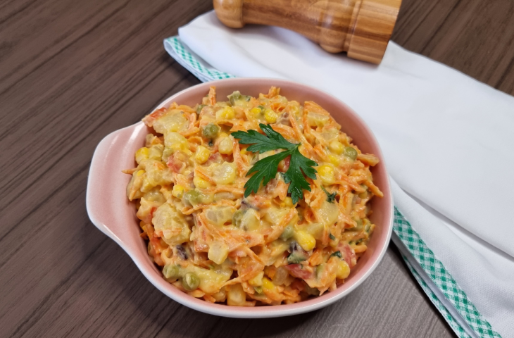 Salada de batata com bacon