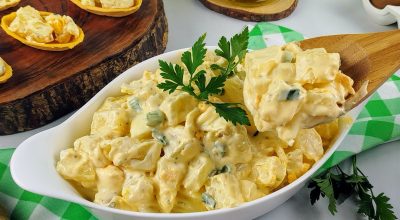 Salada de batata com ovo