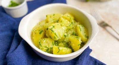 Salada de batata simples
