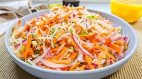 Salada de broto de feijão