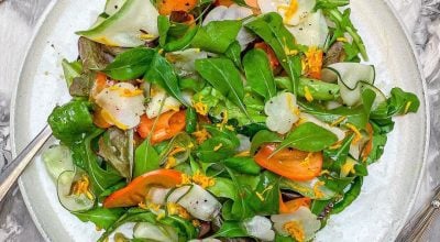 Salada de caqui, pepino e chuchu