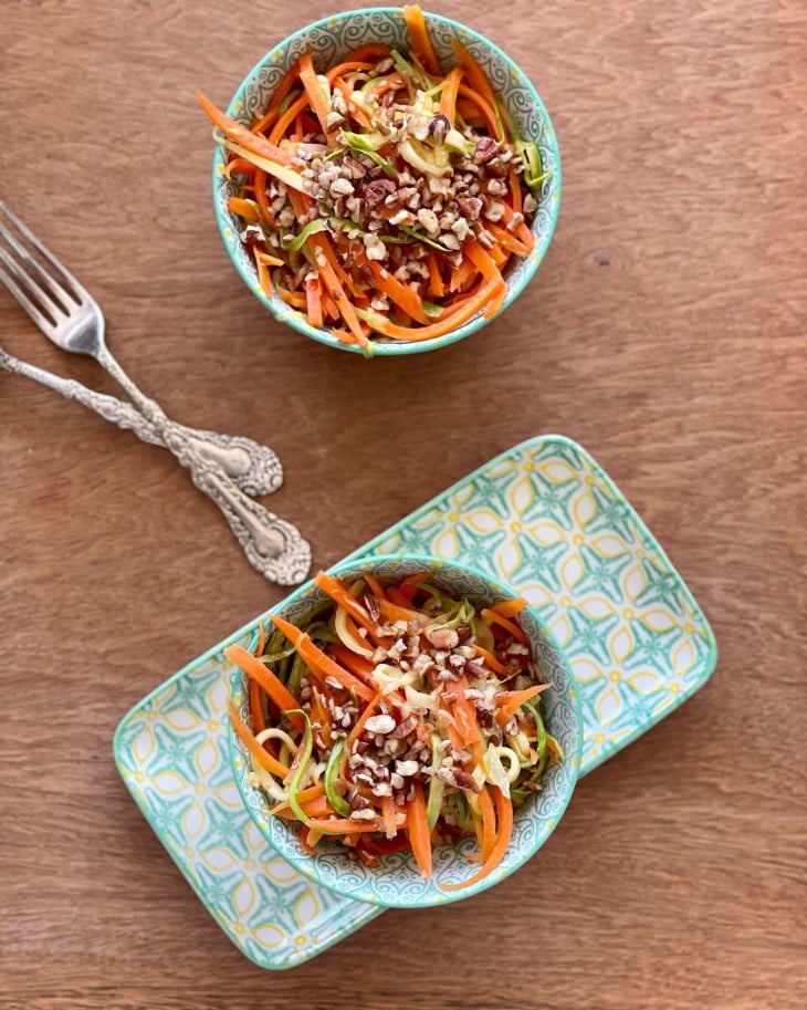 Salada de cenoura e abobrinha refogada