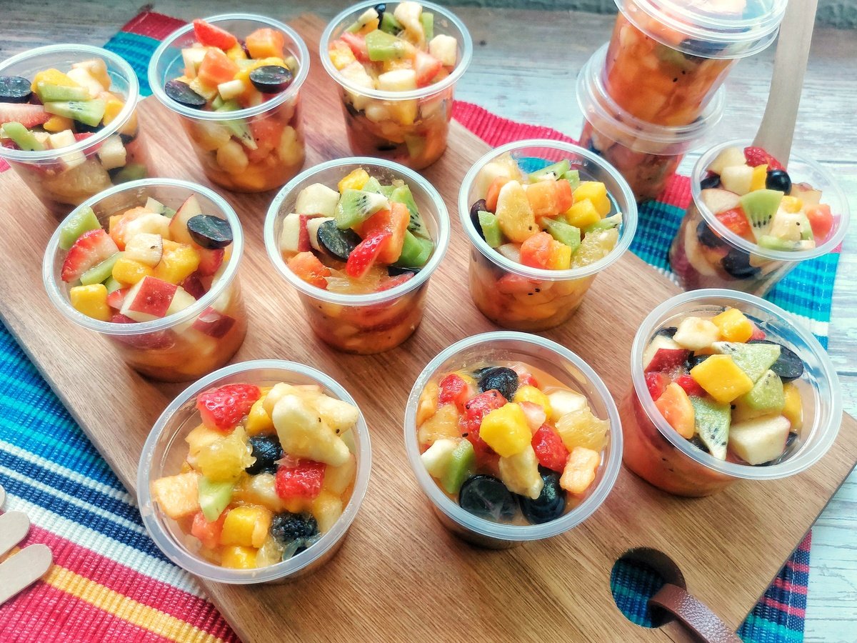 Salada de frutas no pote