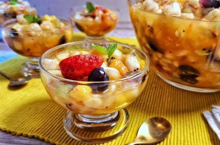 Salada de frutas simples