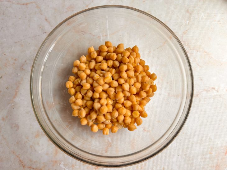 Grão-de-bico cozido.